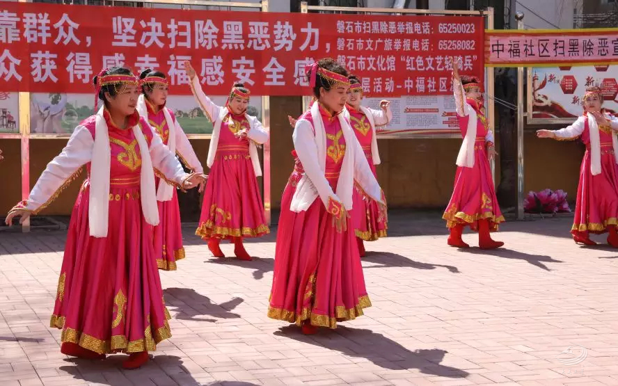 【扫黑除恶 吉林亮剑】市文化广播电视和旅游局开展扫黑除恶专项斗争演出宣讲活动