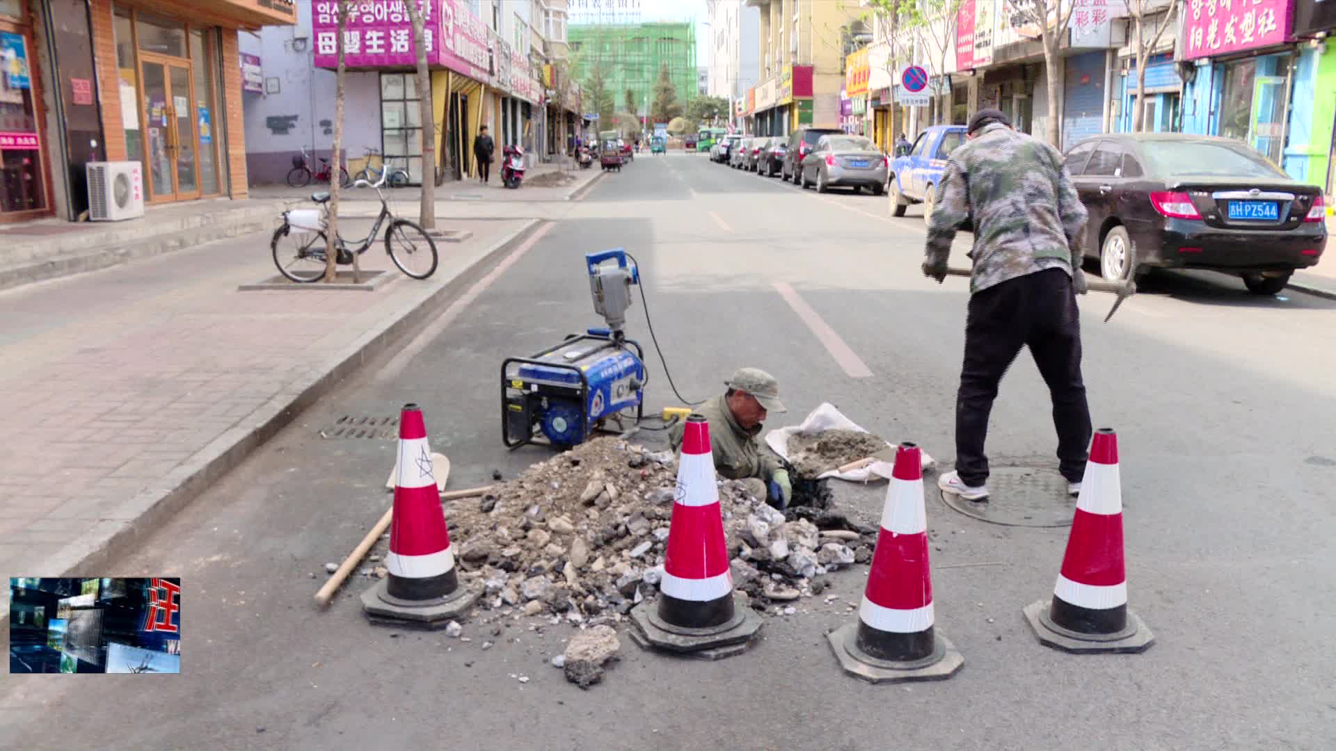 05月07日 《环境整治在行动》县住建局: 背街小巷换新颜 综合整治见成效