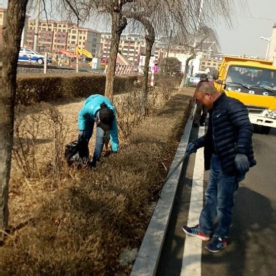 市住建局加强日常监管 维护市容市貌