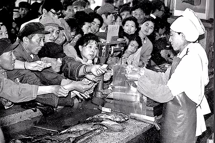 礼赞70年㊽：从凭票排队到移动支付