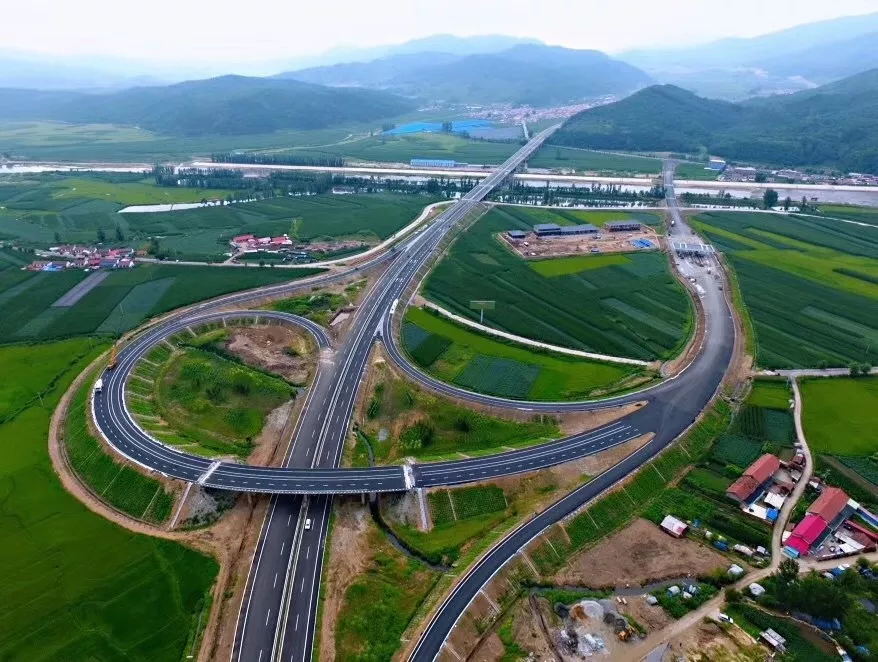 ​定了！吉林省这三段高速公路即将通车！时间就在……家住这儿的有福了！