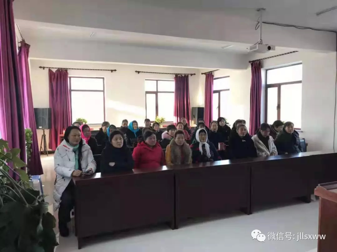 【学习贯彻党的十九届四中全会精神】宣讲活动走进基层贴近群众