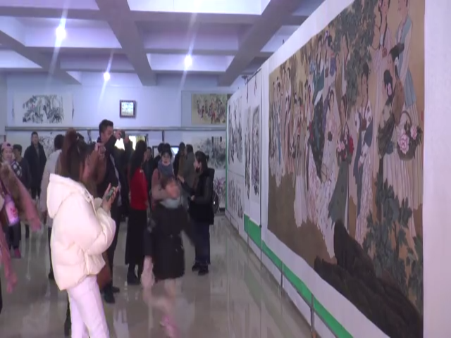 我县“凝聚文化精气神，助力脱贫攻坚战"国画作品展