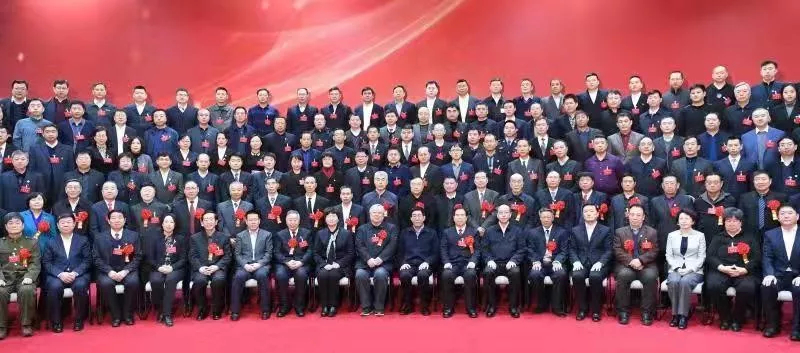 全省离退休干部先进集体和先进个人表彰大会举行 我市1集体2个人获殊荣