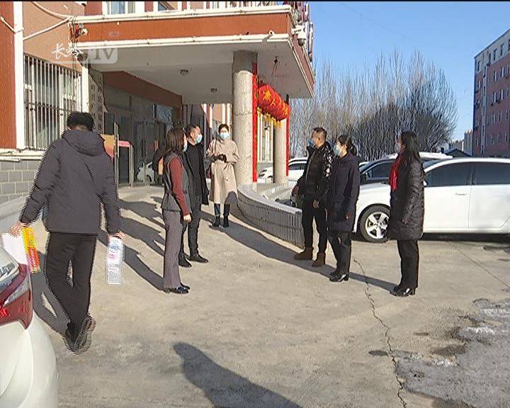 爱心企业青岛啤酒经销公司慰问长岭县融媒体中心疫情防控一线新闻工作者
