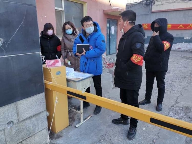 赵佳旭：坚守防控一线  诠释责任和担当