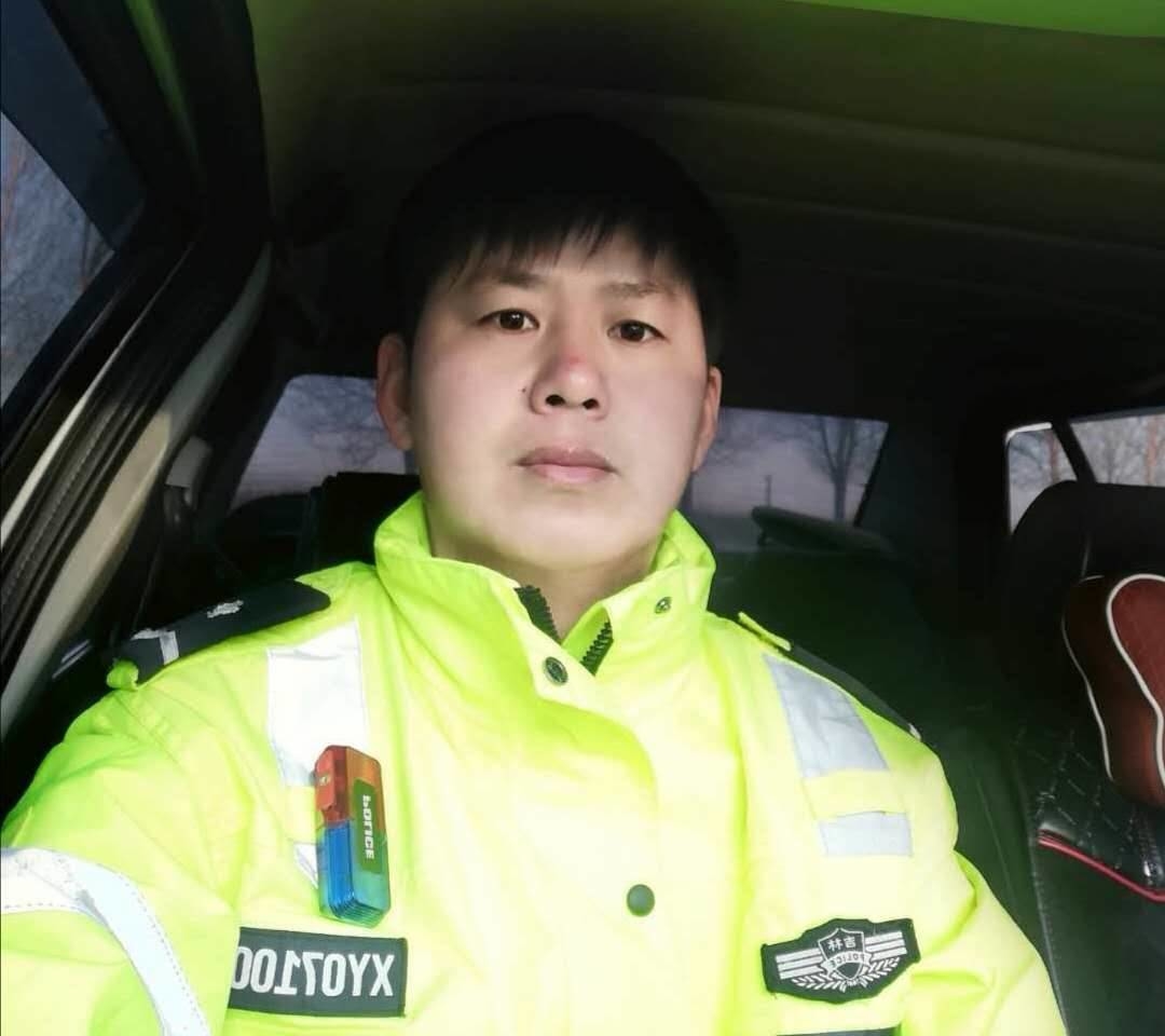 妻子临产 辅警丈夫却在一线战疫情