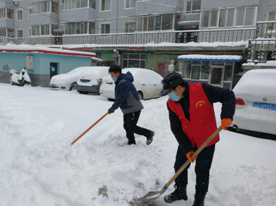 【融媒快讯】坚守防疫情 清雪保畅通——龙井市林业局打好防疫清雪双线战 保障雪后道路安全畅通