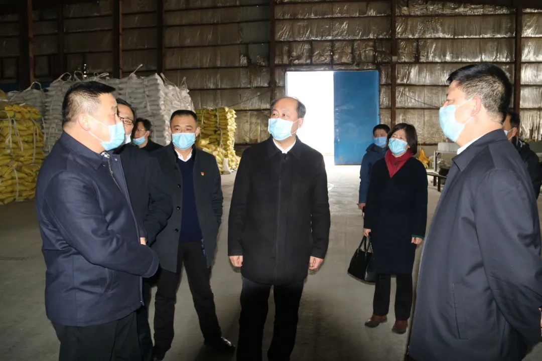 陈德明深入部分规上企业就工业经济运行 复工复产情况进行调研