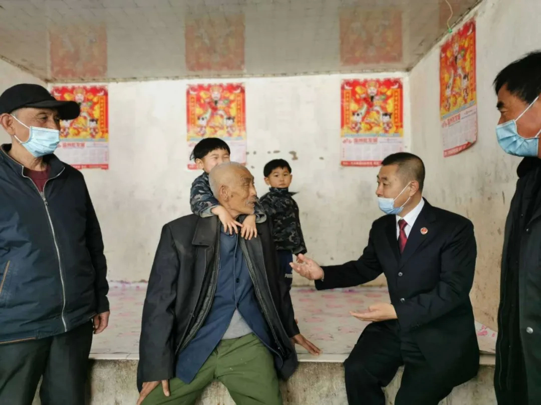 【脱贫故事】扶贫路上的一抹“检察蓝”