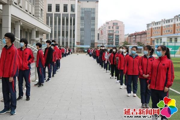 实验中学开展九年级师生入校一日流程应急演练