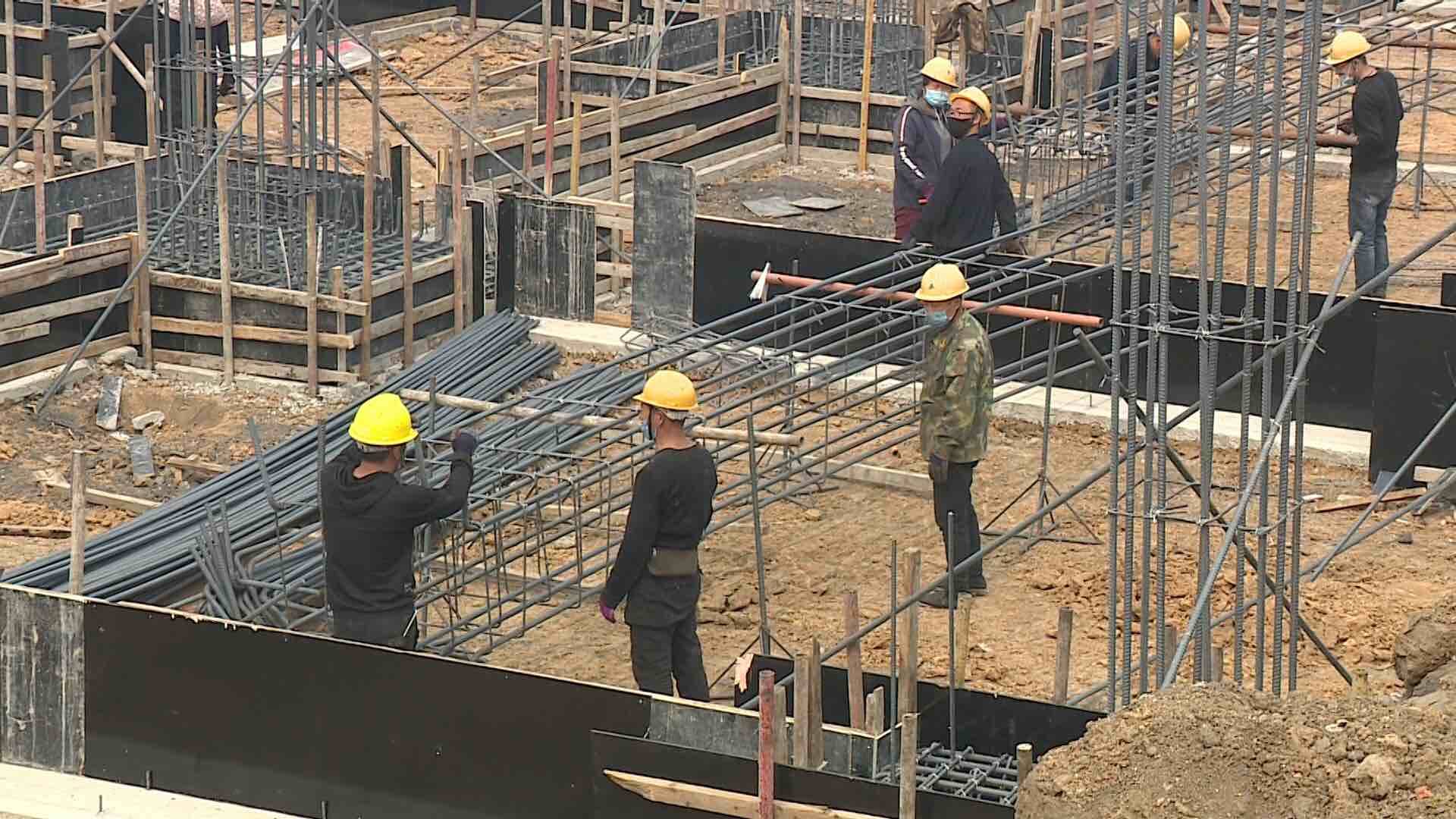 公主岭市新盛生物质热电联产新建工程项目紧张施工