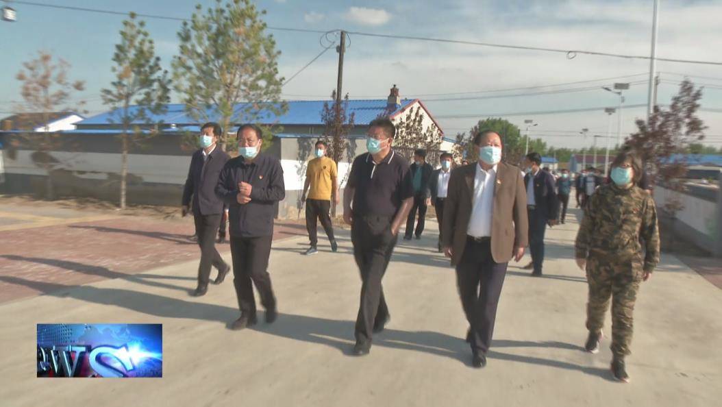 镇赉县考察团赴大安市等地考察“标兵村”建设工作