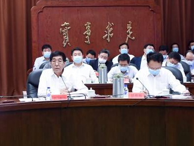 巴音朝鲁：落实落细防控措施 扎牢扎密防控网络 坚决夺取疫情防控阻击战的全面胜利