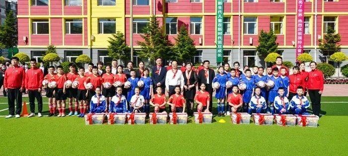 景俊海在长春市与少年儿童共庆“六一”并实地检查学校防疫工作