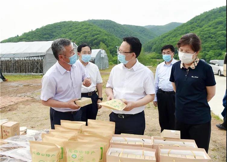 景俊海：改善农村人居环境加快现代农业建设 决战决胜全面打赢脱贫攻坚收官之战