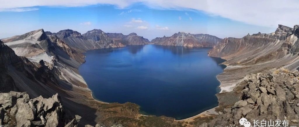 长白山南景区8月25日起正式向游客开放