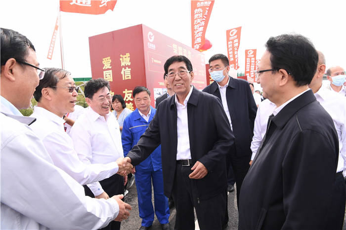 双辽至洮南松原至通榆高速公路正式通车
