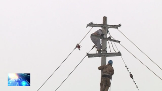 视频快讯丨公主岭市积极抢修受损电力设备设施 全力以赴降低雨雪冰冻灾害影响