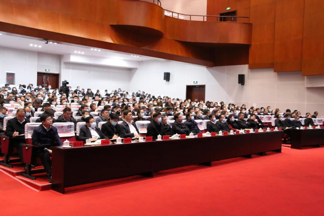 市委召开理论学习中心组集体（扩大）学习会