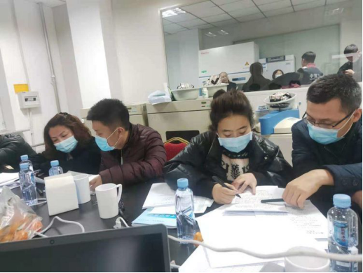 抗疫关键词：一衣带水，逆行有我