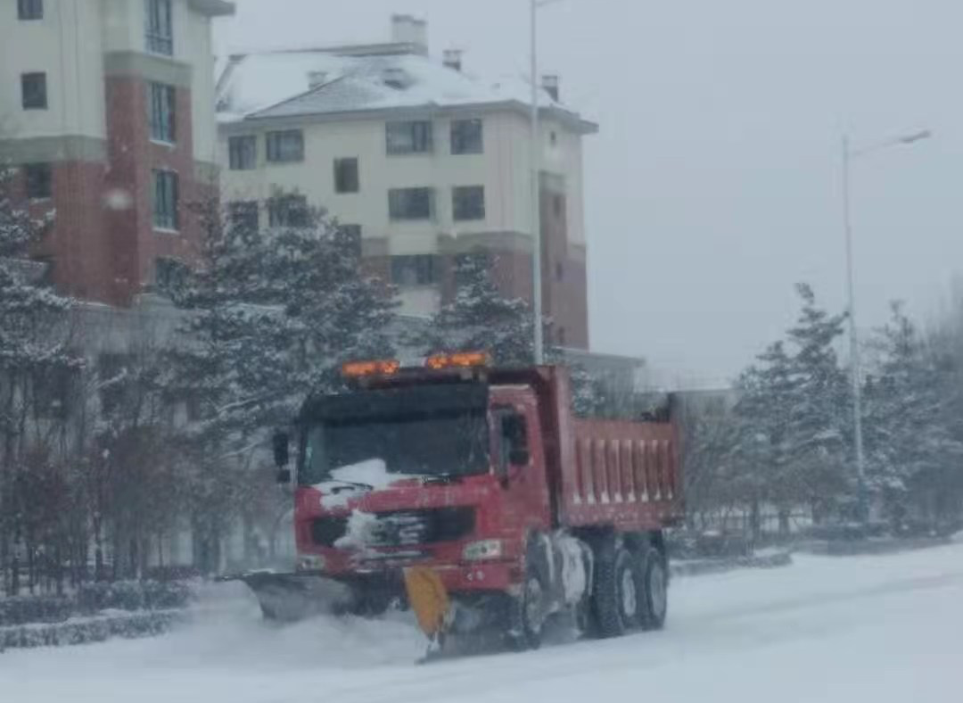 龙井市交通运输局春节期间除雪防滑工作确保公路交通安全