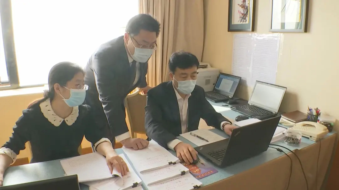 吉林代表团向大会提交议案建议共152件