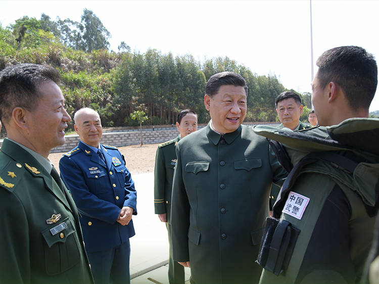 全面提高履行使命任务能力——习近平主席在武警第二机动总队视察引起广大官兵热烈反响