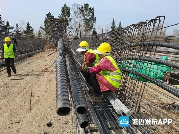 省道敦化至凤凰山公路敦化至额穆段项目预计明年十月底竣工