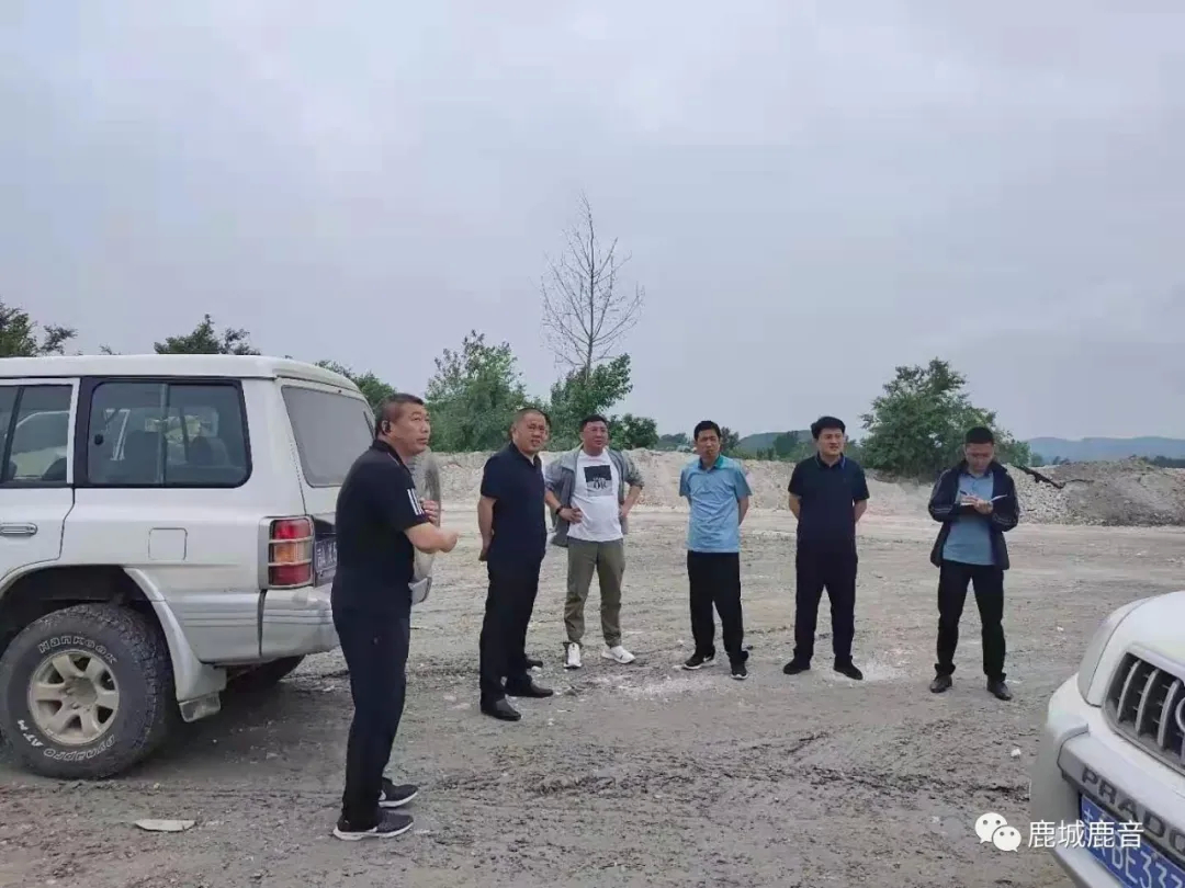 区委常委、常务副区长李铁刚来鹿乡镇检查非煤矿山相关工作