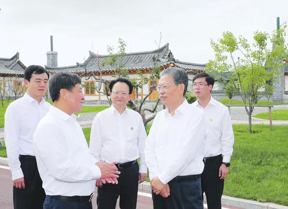 【头条】赵乐际在吉林调研时强调：学深悟透习近平总书记“七一”重要讲话精神 以永远在路上的政治自觉正风肃纪反腐