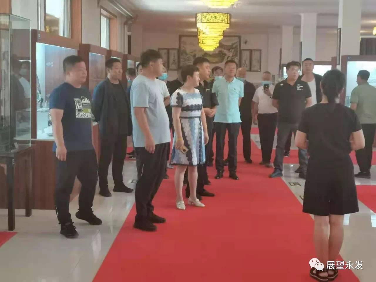 永发乡组织党员干部参观坤圣园党史教育馆