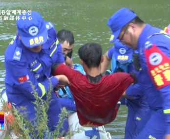 【龙井新闻】州红十字蓝天救援队开展防汛安全救援演练