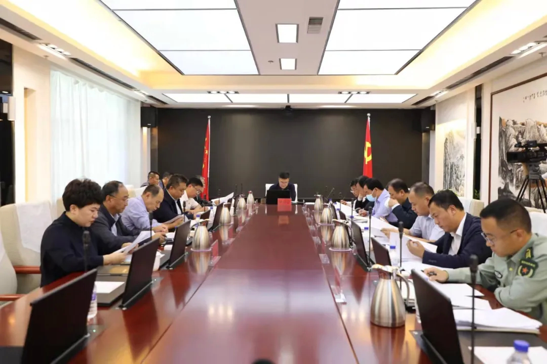 乾安县委理论学习中心组召开2021年第14次集体学习会议