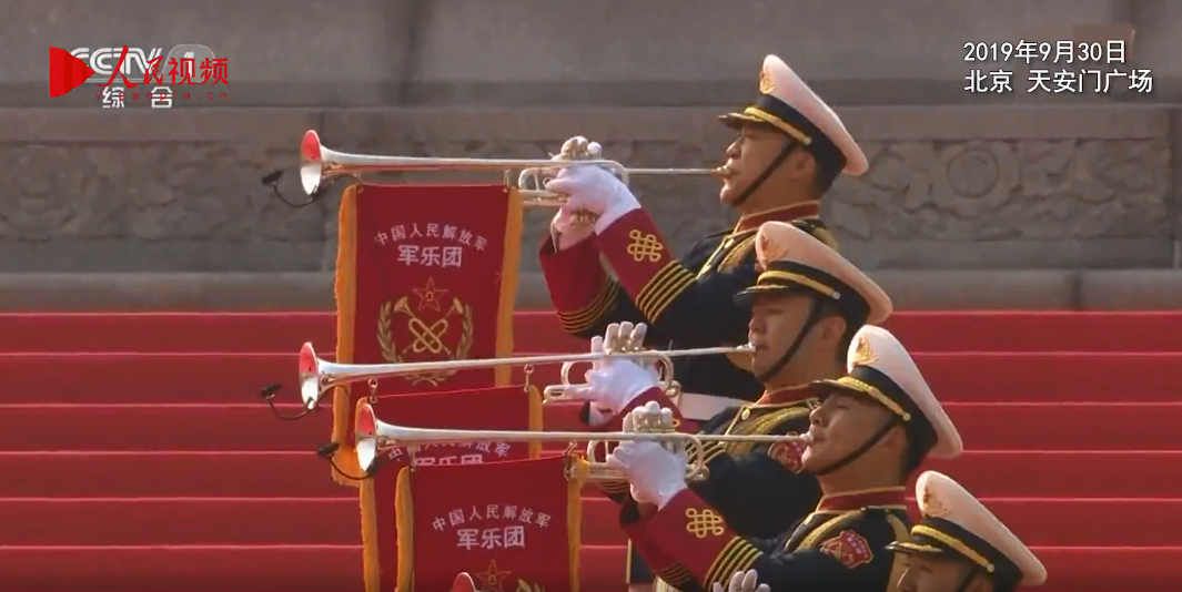 今天鲜花献给英烈｜习近平深情缅怀英雄