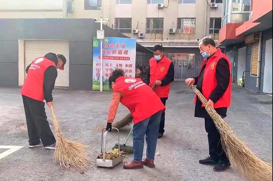 【德行天下公主岭】公主岭市“开展“打响城市品牌文明践行”系列活动之二“公益星期五·洁美家园”环境整治活动