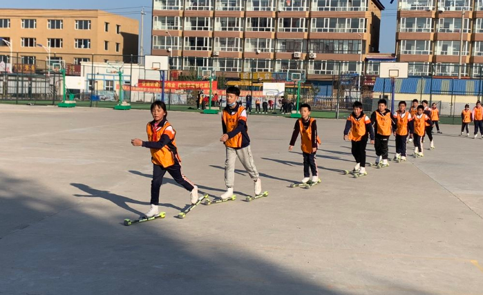 走近冬奥｜从陌生到热爱，一所吉林乡镇小学打出冰雪名片