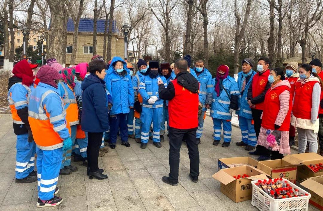 【每周60分 情暖岭城】公主岭市委宣传部开展为环卫工人送温暖志愿服务活动