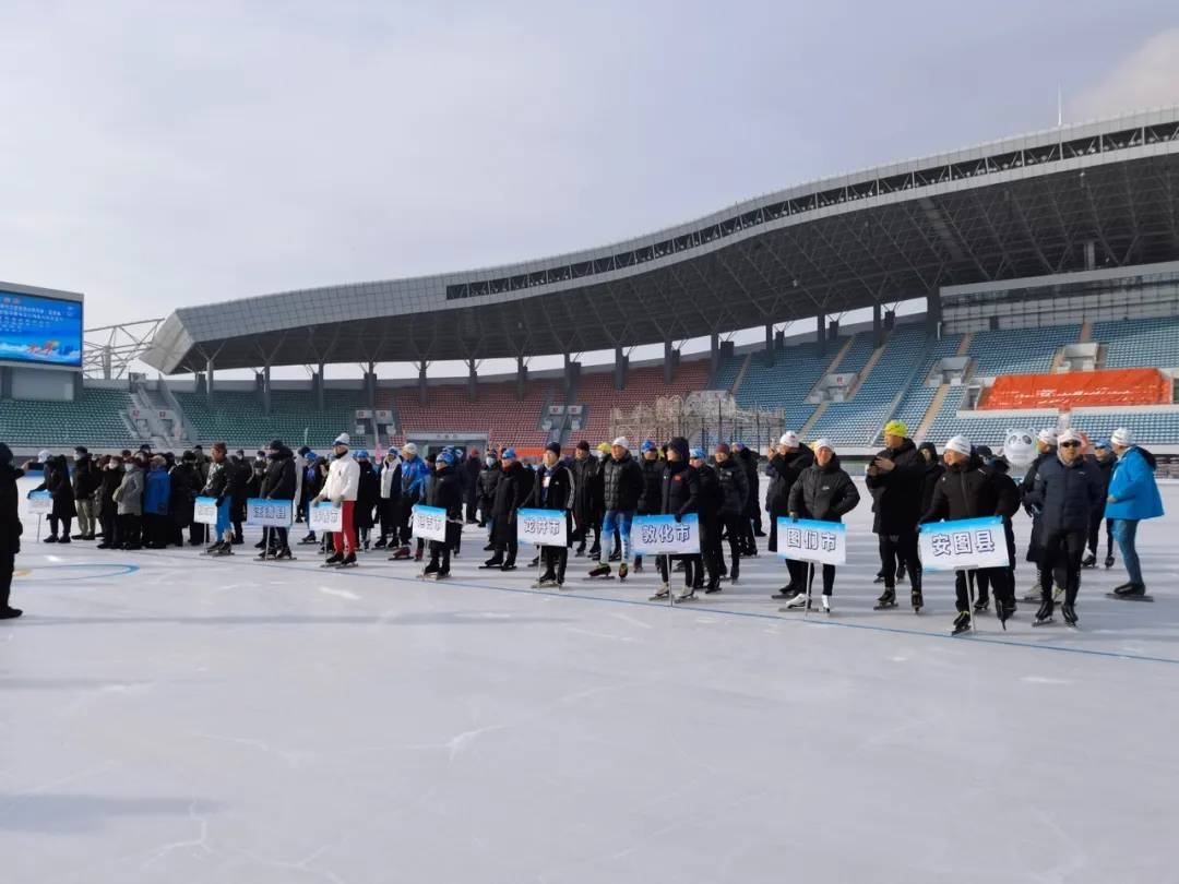 “助力冬奥•乐享吉林”2021年-2022年“健康吉林•乐动冰雪”吉林省全民健身大众速度滑冰系列赛（延边站）开赛！