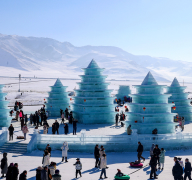 新疆吉林手拉手，双手“捂”热冷资源