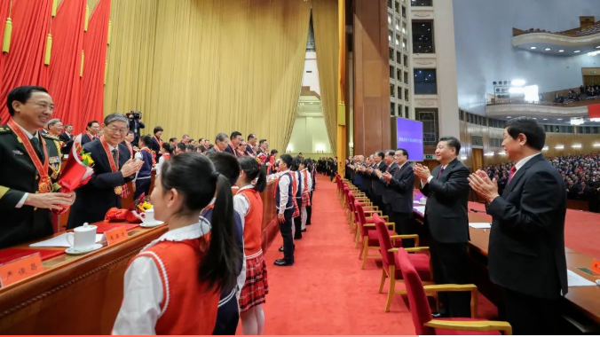 习近平的人民情怀