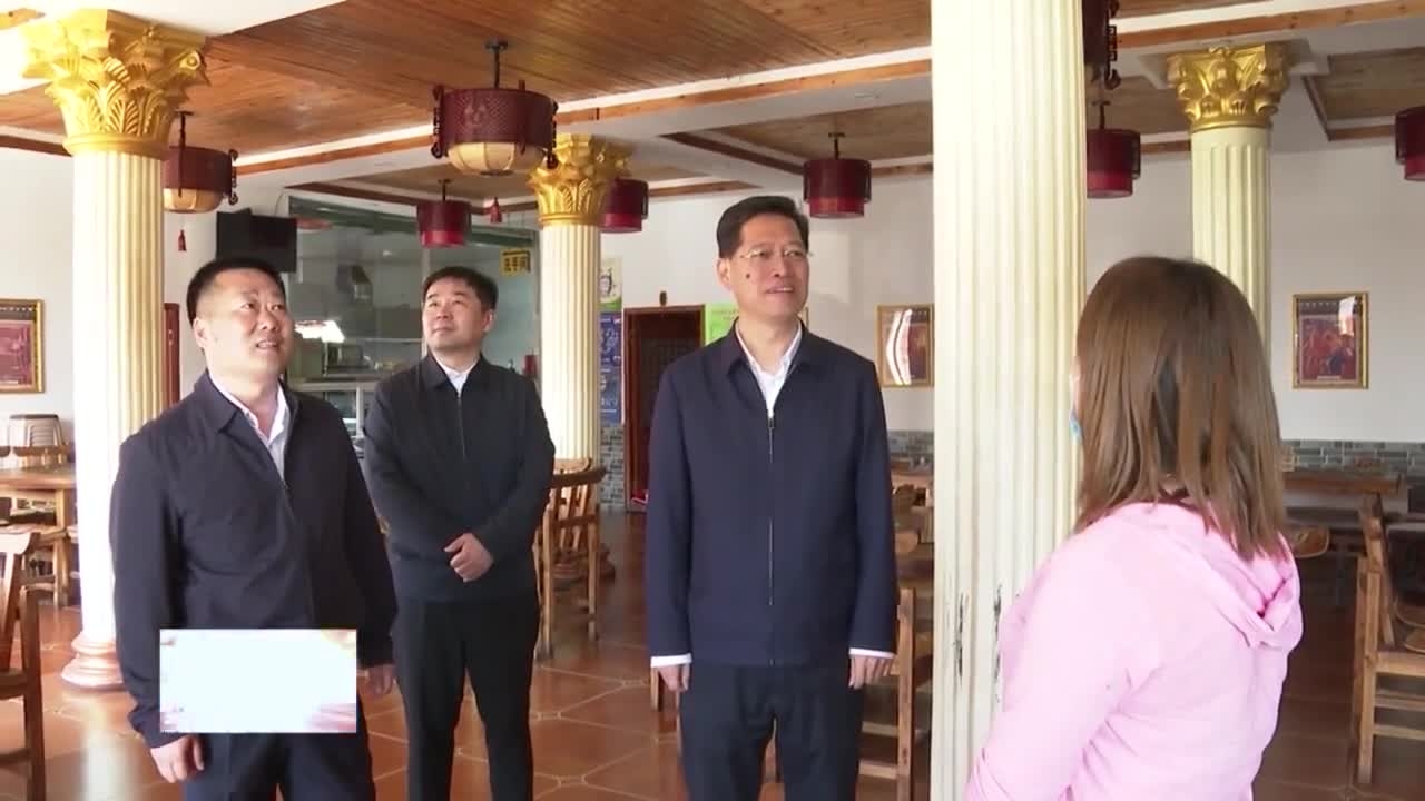 宋钦炜深入查干湖镇实地走访调研