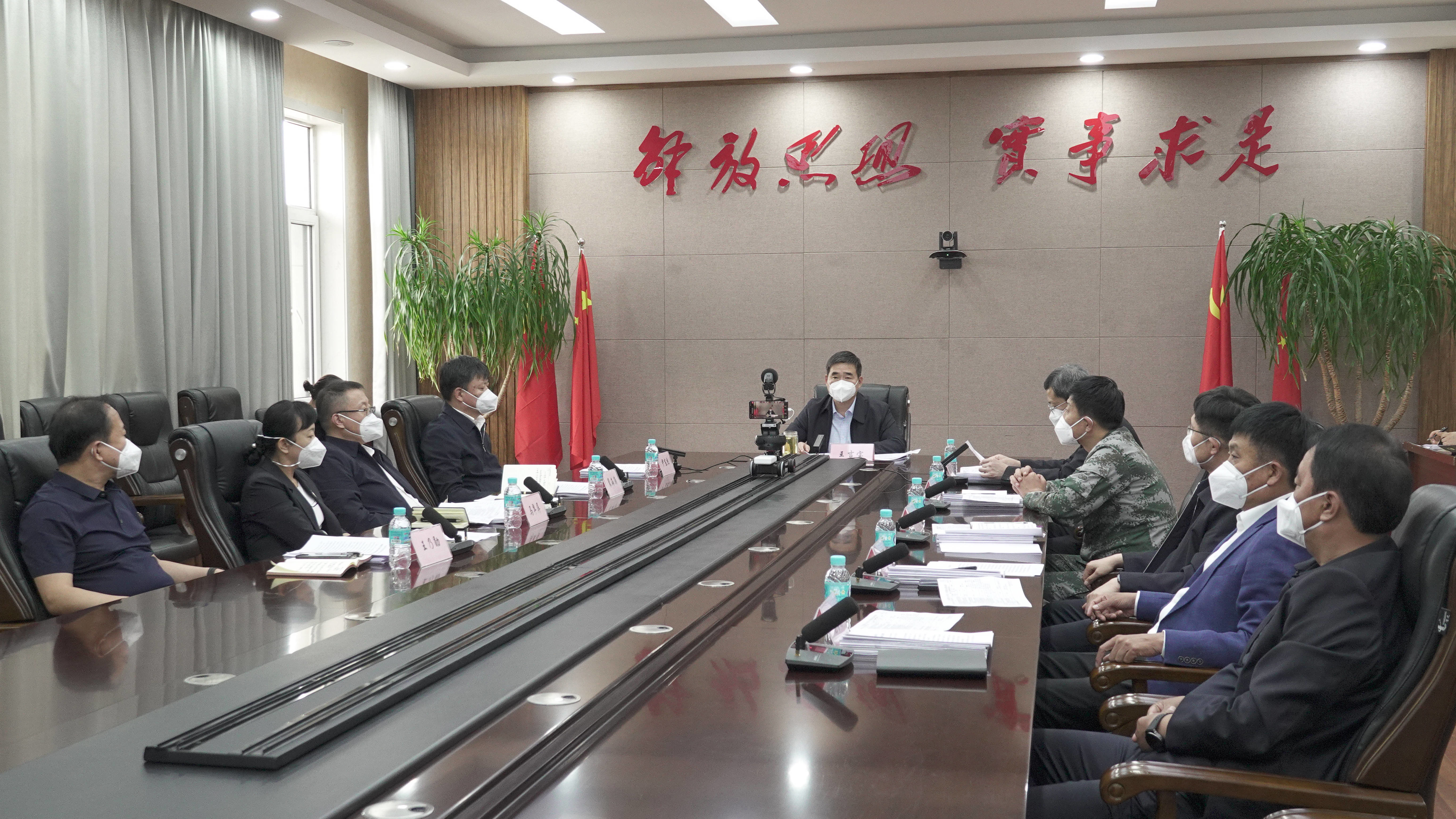十六届安图县委召开2022年第10次常委会议