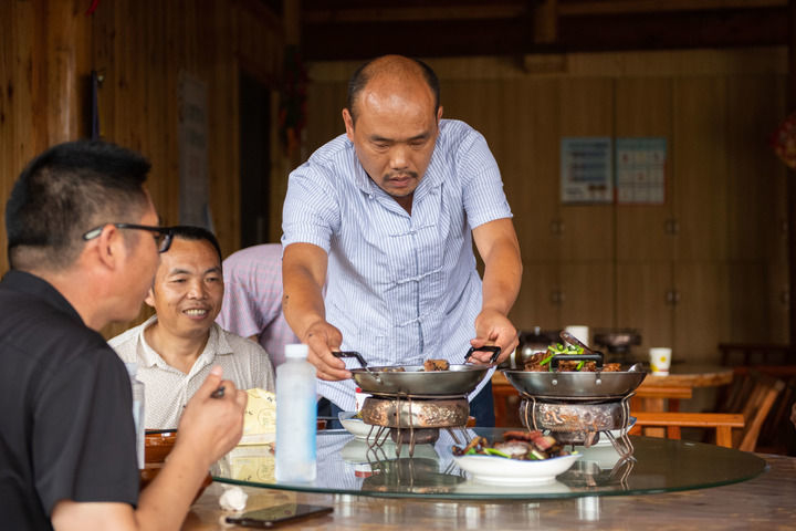 百舸争流竞湖湘——沿着总书记的足迹之湖南篇