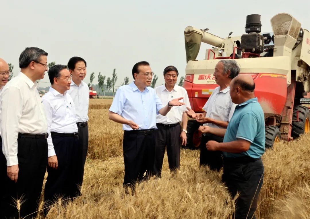 李克强在河北考察：扛稳保障粮食和能源安全责任 为稳经济大盘稳物价提供坚实支撑