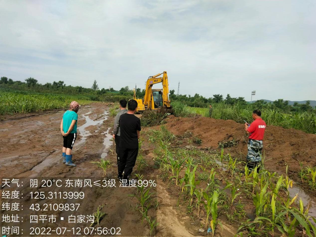伊通西苇镇“汛”速行动 同心共筑做好农田防汛排涝工作