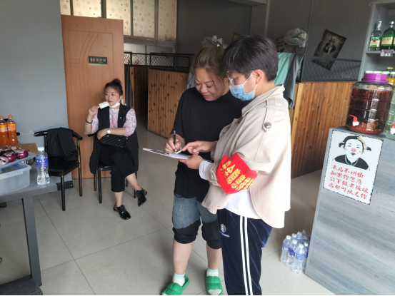 丹江街林泉社区开展安全生产排查整治行动