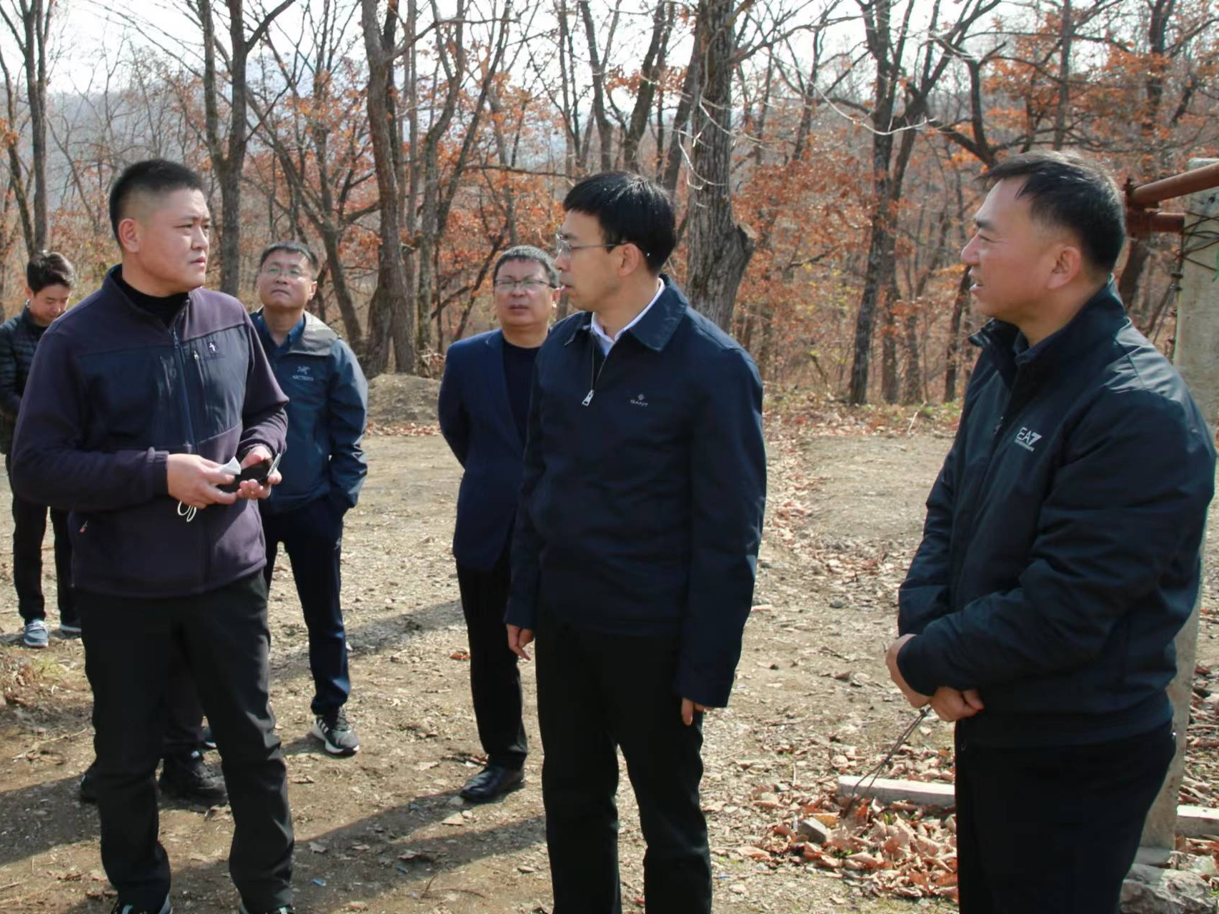 성효유 빈곤해탈공략성과 공고확장과 향촌진흥의 효과적 련결사업 조사연구 감