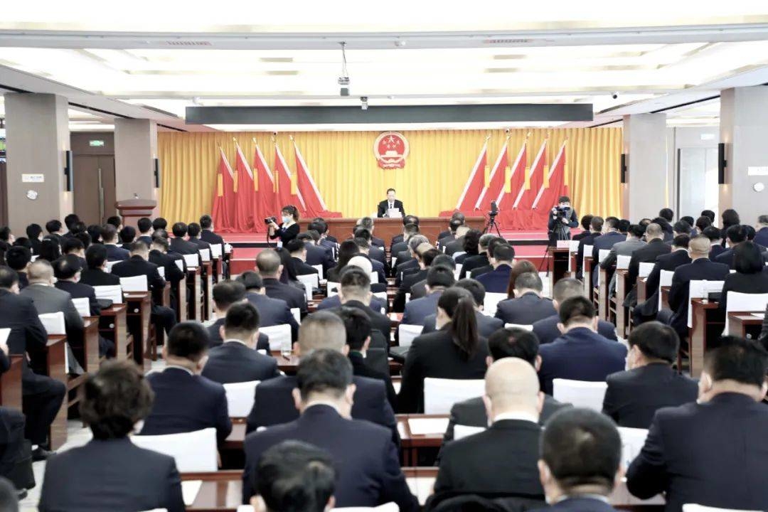 公主岭市第十九届人民代表大会第二次会议举行预备会议