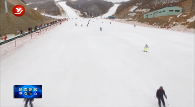 延吉梦都美滑雪场开滑营业 首日接待游客千余人